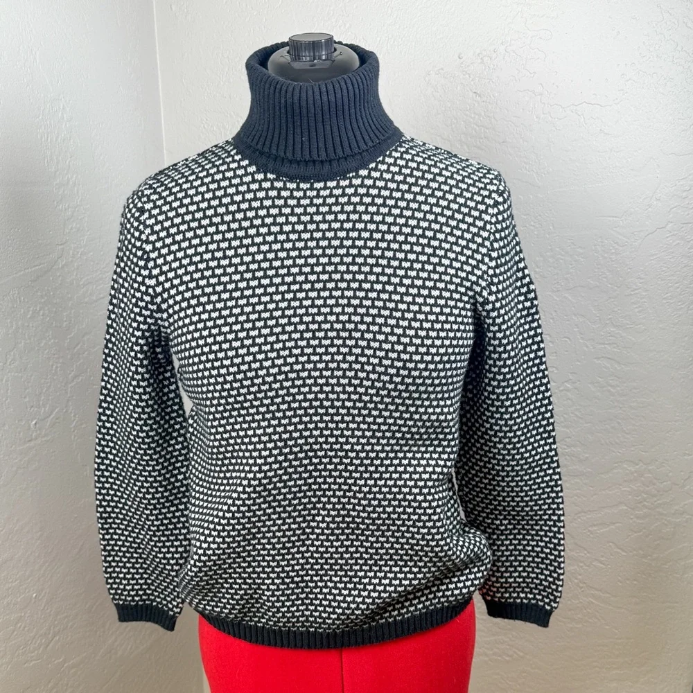 Karen Scott Black White 100% Cotton  Turtleneck Sweater Size Petite Medium